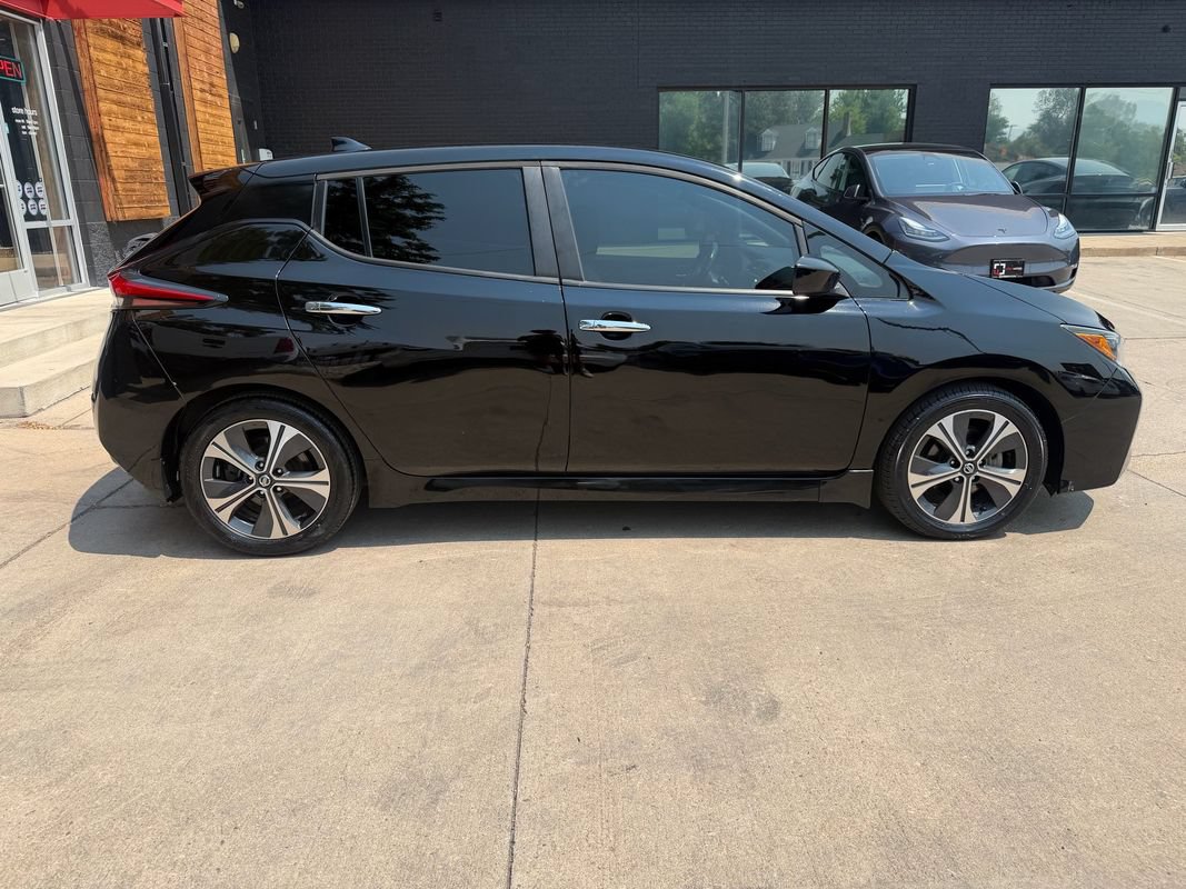 Used 2018 Nissan Leaf SV w/ Protection Package FWD image 10