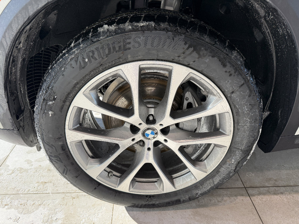 New 2026 BMW X5 xDrive40i w/ Climate Comfort Package image 8