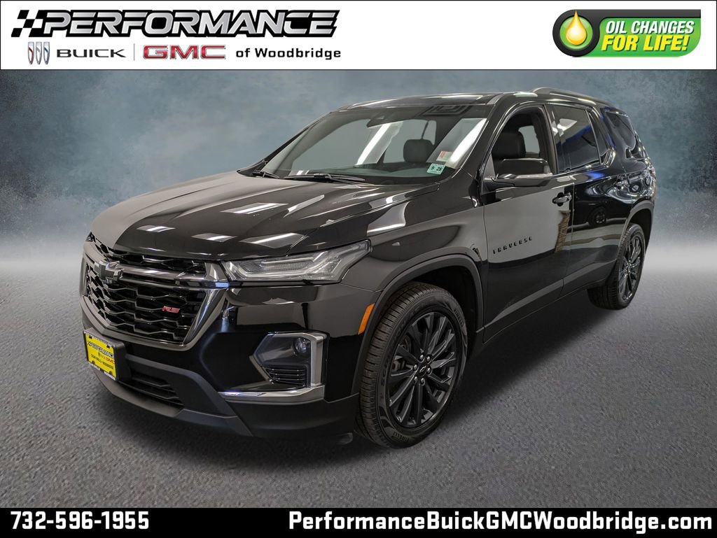 Used 2023 Chevrolet Traverse RS w/ LPO, Floor Liner Package AWD/4WD image 1