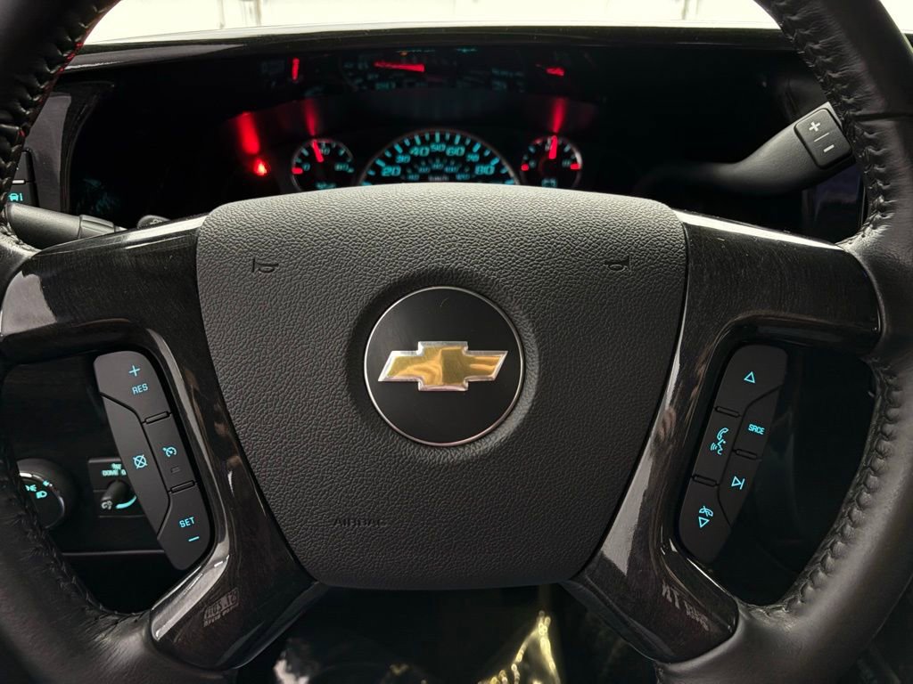 Used 2020 Chevrolet Express 2500 Extended w/ Enhanced Convenience Package image 32