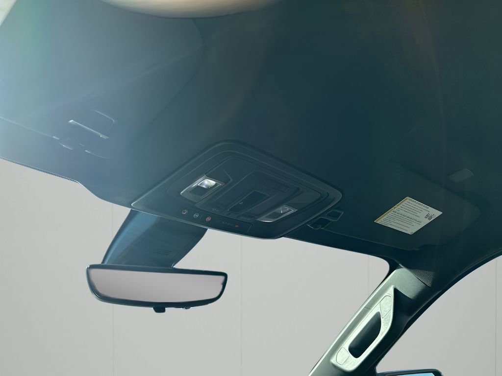 Used 2021 GMC Sierra 1500 AT4 w/ Technology Package image 38