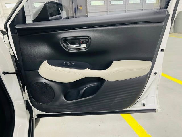 Used 2023 Honda HR-V LX image 33