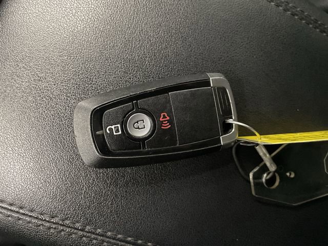 Used 2023 Ford Edge SEL image 31