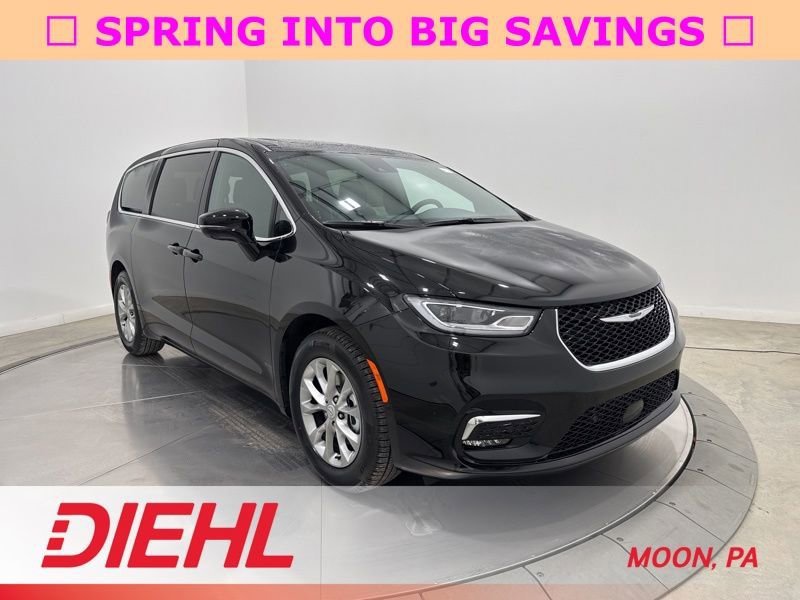 New 2026 Chrysler Pacifica Limited