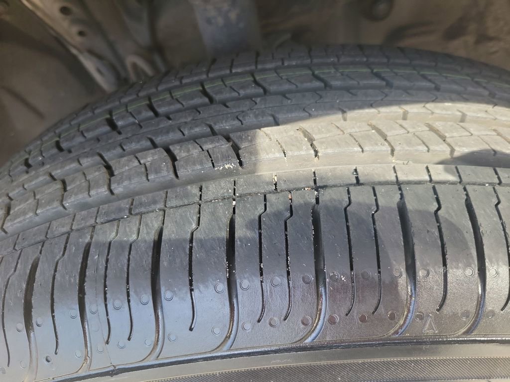 Certified 2023 Toyota RAV4 XLE w/ Convenience Package image 33