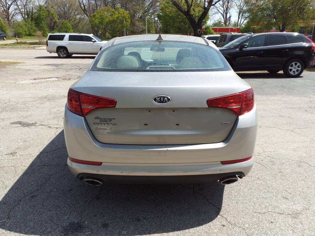 Used 2012 Kia Optima LX FWD image 4
