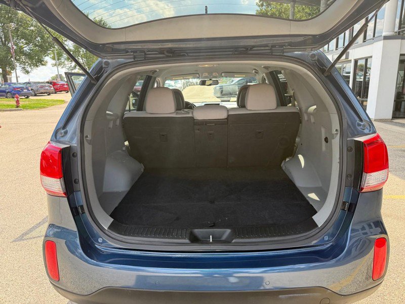Used 2014 Kia Sorento LX image 13