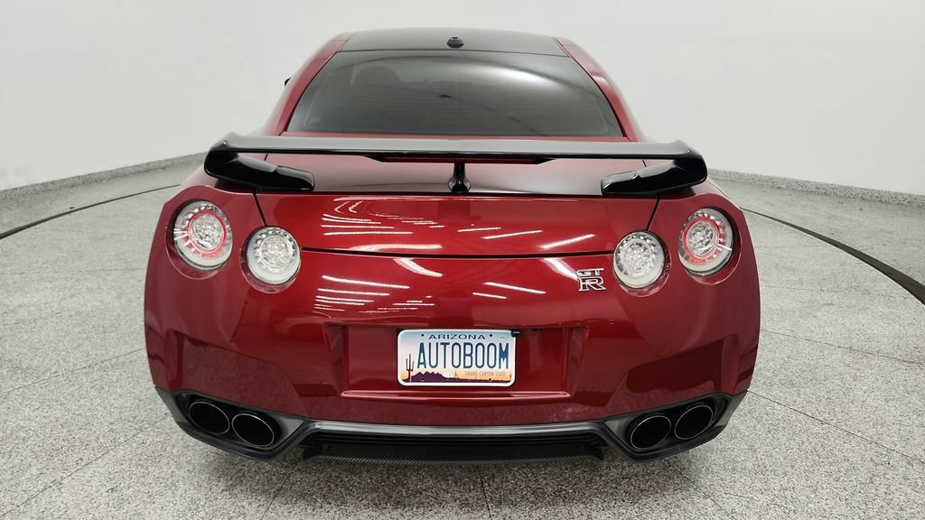 Used 2015 Nissan GT-R Premium AWD/4WD image 19