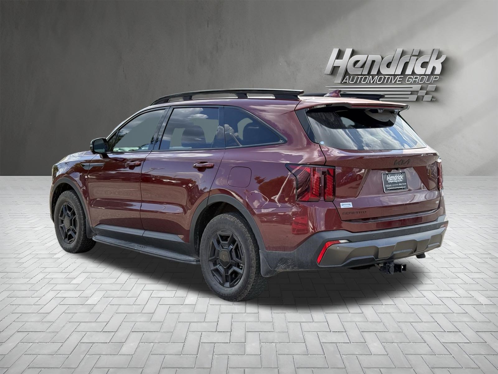 Used 2025 Kia Sorento SX Prestige w/ Olive Brown Leather Package AWD/4WD image 8