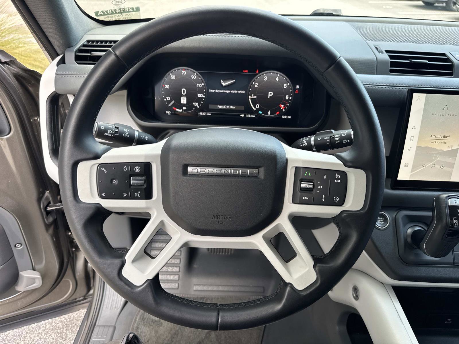 Used 2025 Land Rover Defender 110 S AWD/4WD image 28