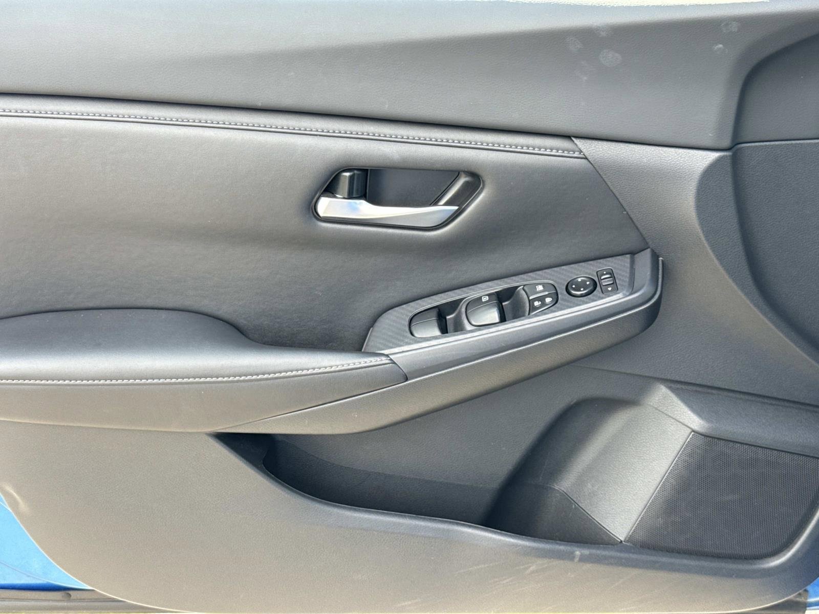 Used 2023 Nissan Sentra SV image 22