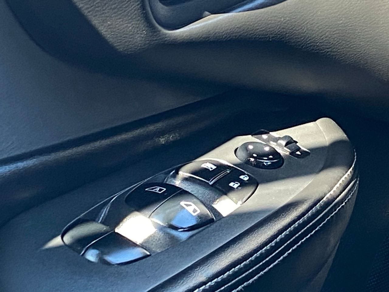 Certified 2021 Nissan Murano SV FWD image 28