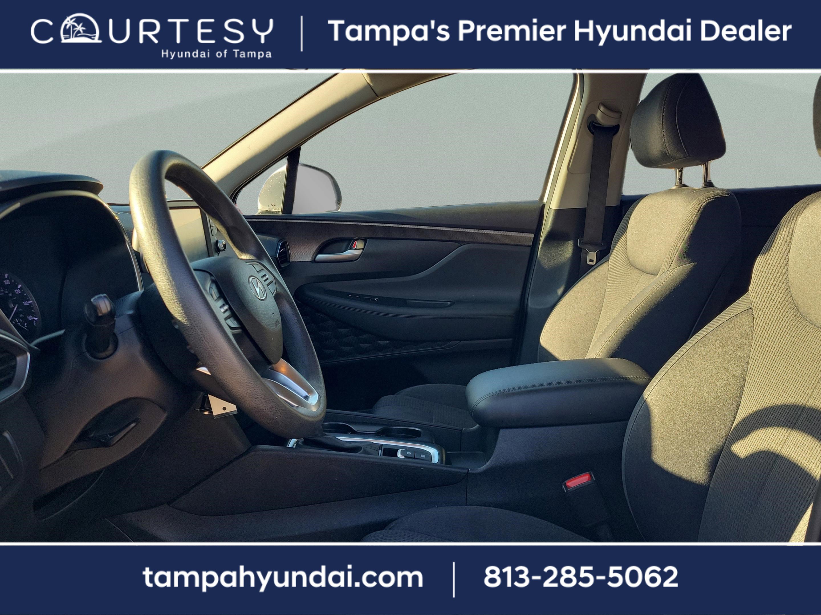 Used 2020 Hyundai Santa Fe SE image 19