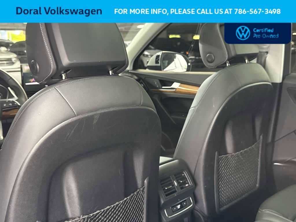 Used 2023 Audi Q5 2.0T Premium w/ Convenience Package image 23
