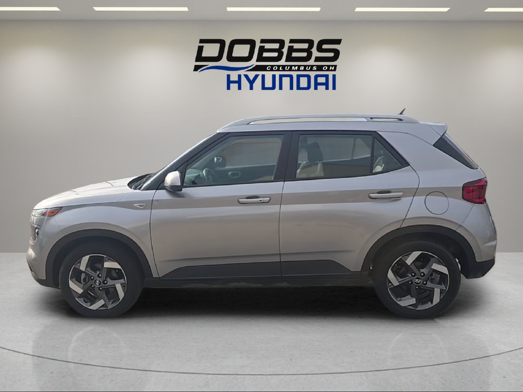 Certified 2025 Hyundai Venue SEL FWD image 2