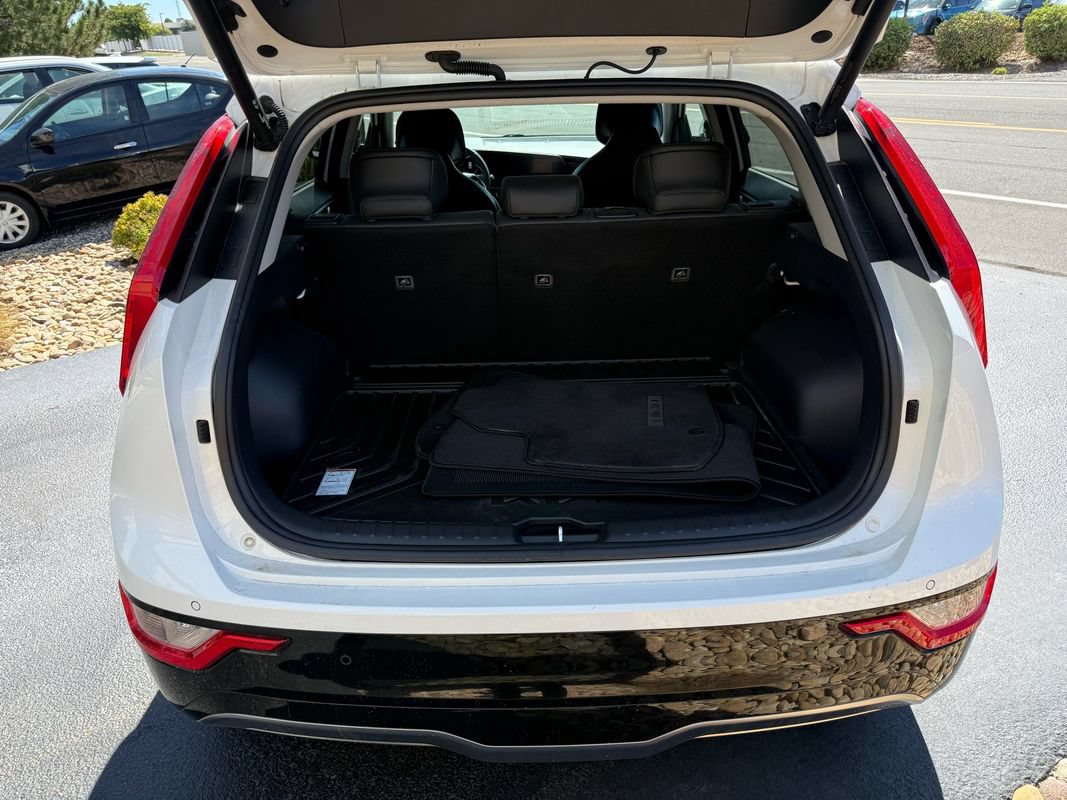 Used 2023 Kia Niro Wind w/ Wind Preserve Package FWD image 47