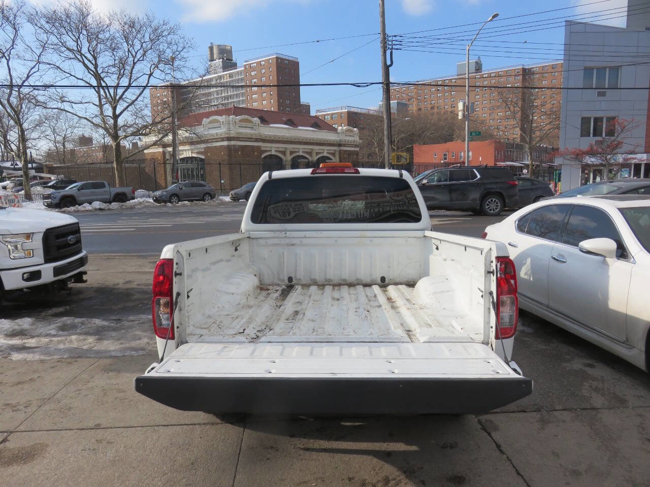 Used 2020 Nissan Frontier S image 10