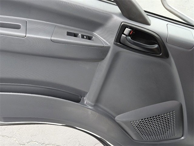 Used 2024 Chevrolet Low Cab Forward image 20