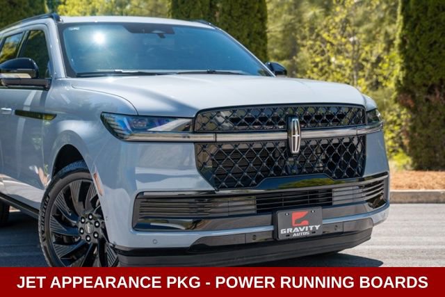 Used 2025 Lincoln Navigator Reserve w/ Jet Appearance Package image 6