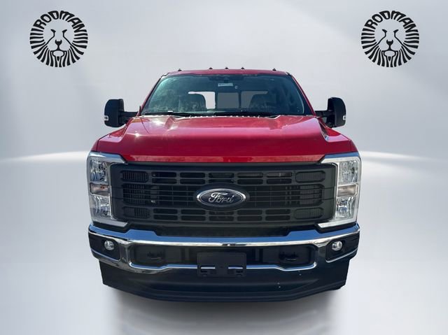 New 2025 Ford F250 XL w/ XL Chrome Package image 2