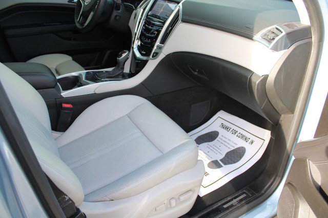 Used 2013 Cadillac SRX Luxury w/ Driver Awareness Package image 18