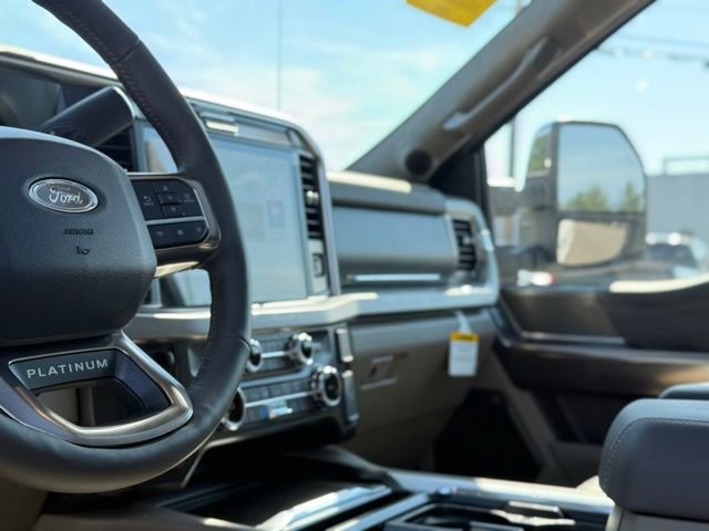 New 2026 Ford F350 Platinum w/ Platinum Plus Package AWD/4WD image 16