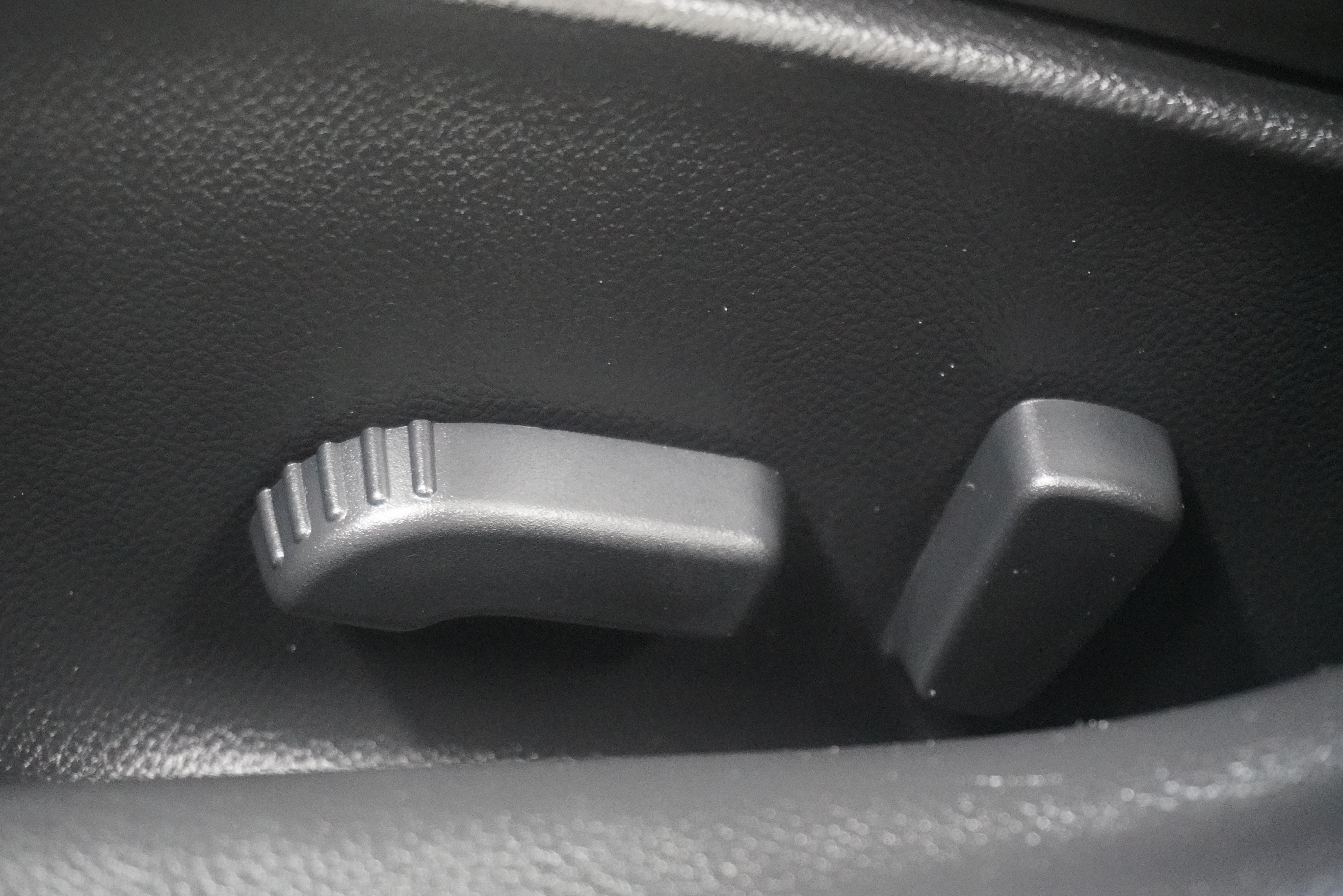 Used 2011 INFINITI G25 RWD image 14