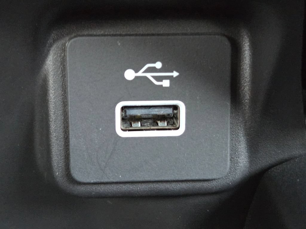 Certified 2025 Honda HR-V Sport image 6