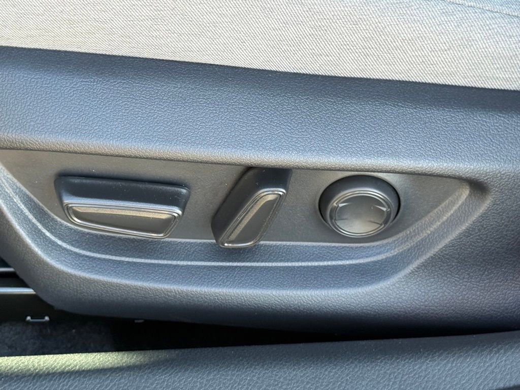 Certified 2025 Toyota Camry LE image 19