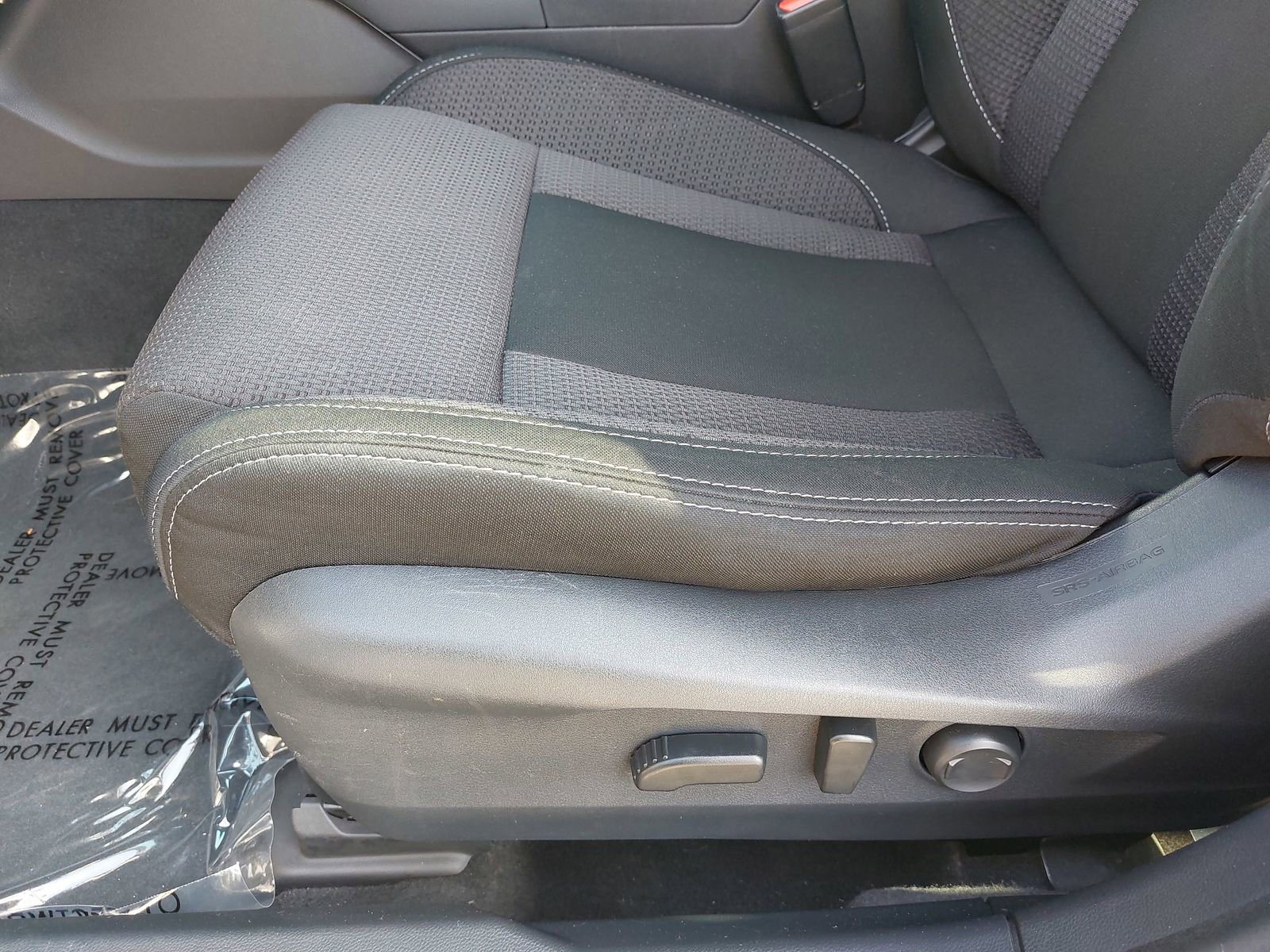 Used 2022 Subaru Outback Premium image 28