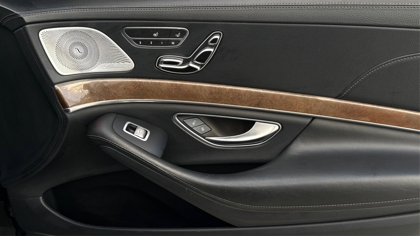 Used 2014 Mercedes-Benz S 63 AMG 4MATIC Sedan image 40