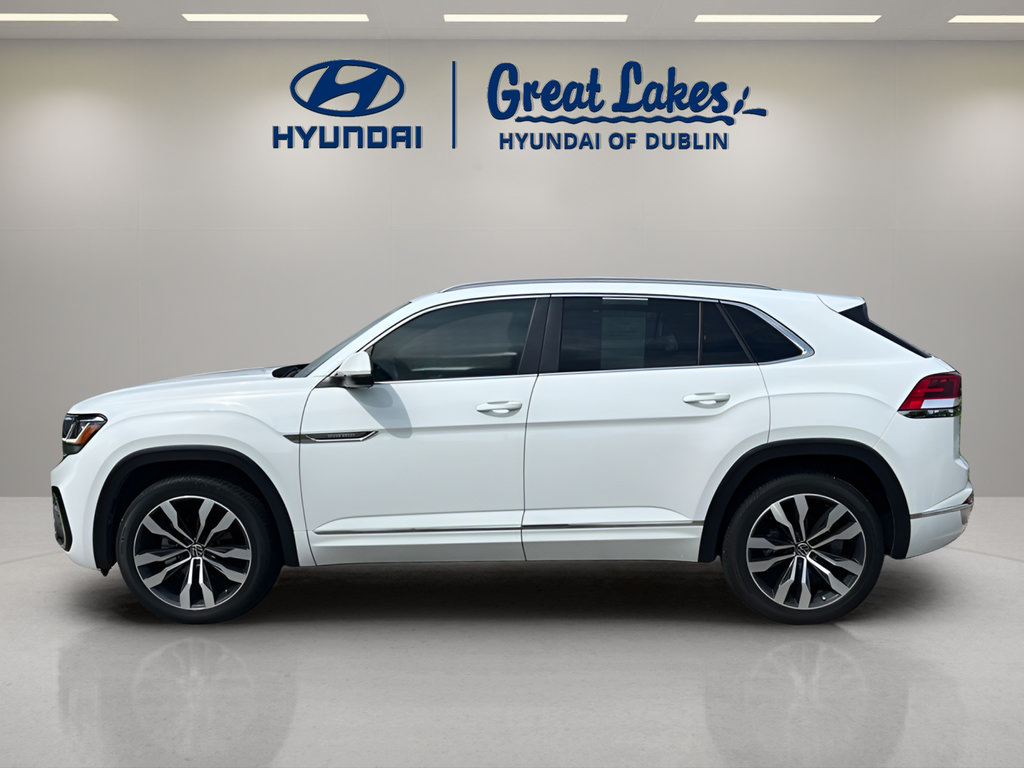 Used 2021 Volkswagen Atlas Cross Sport SEL R-Line FWD image 2