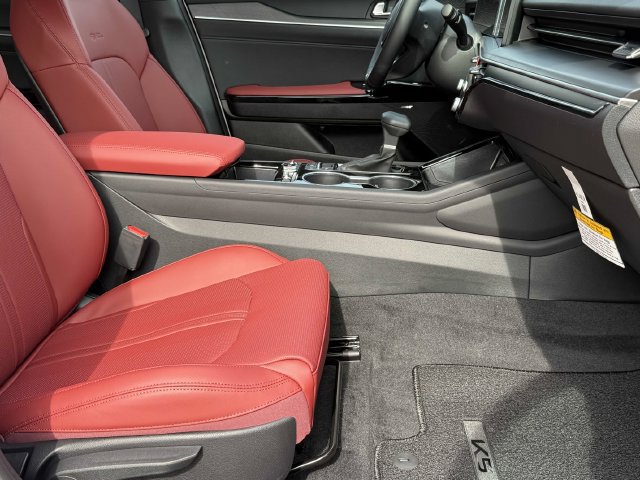New 2026 Kia K5 GT-Line w/ GT-Line Red Interior Package FWD image 10