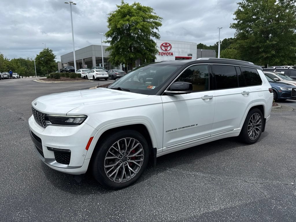 Used 2021 Jeep Grand Cherokee L Summit AWD/4WD image 1