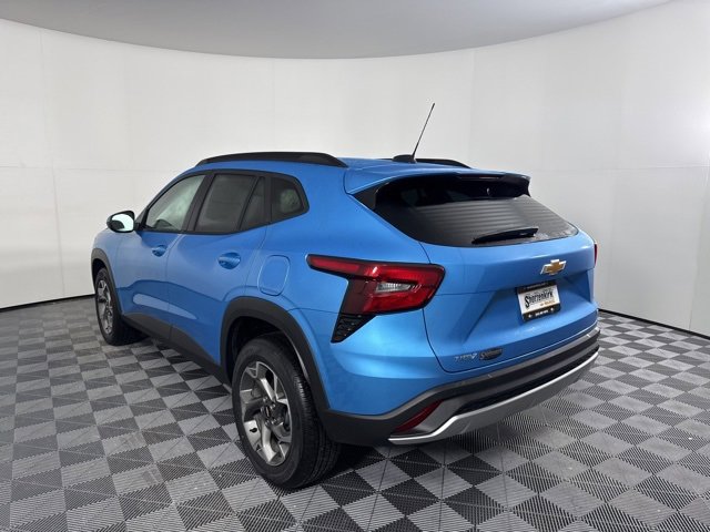 New 2026 Chevrolet Trax LT w/ Sunroof Package image 6