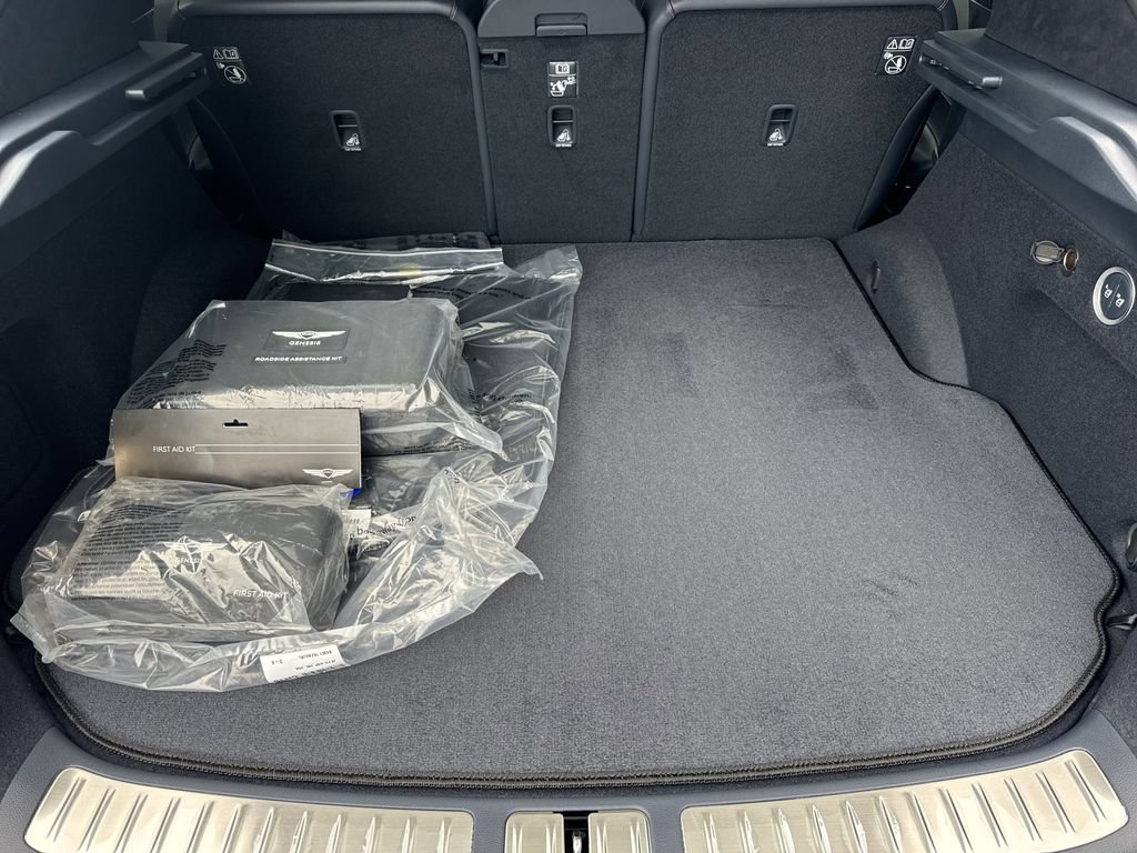 New 2026 Genesis GV80 3.5T e-SC AWD/4WD image 18