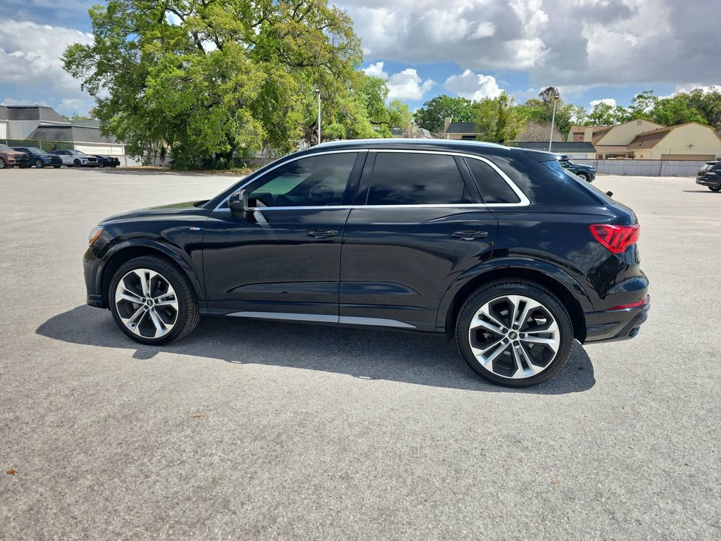 Used 2021 Audi Q3 2.0T Premium w/ Convenience Package image 8