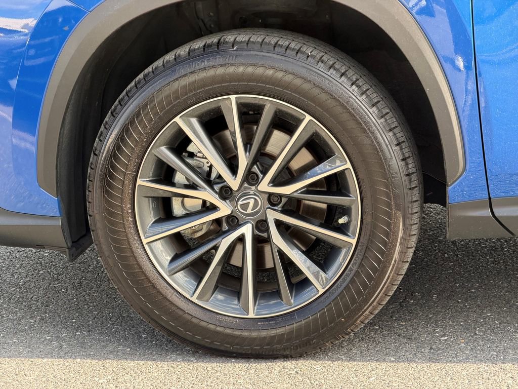 Used 2023 Lexus NX 250 FWD image 8