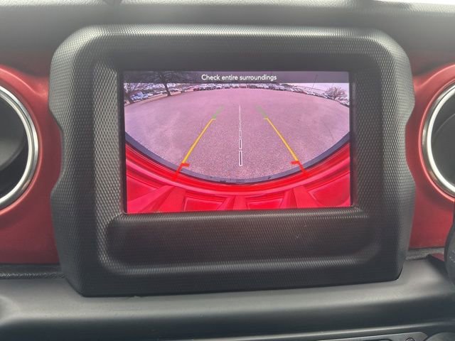 Used 2018 Jeep Wrangler Unlimited Rubicon w/ Safety Group image 37