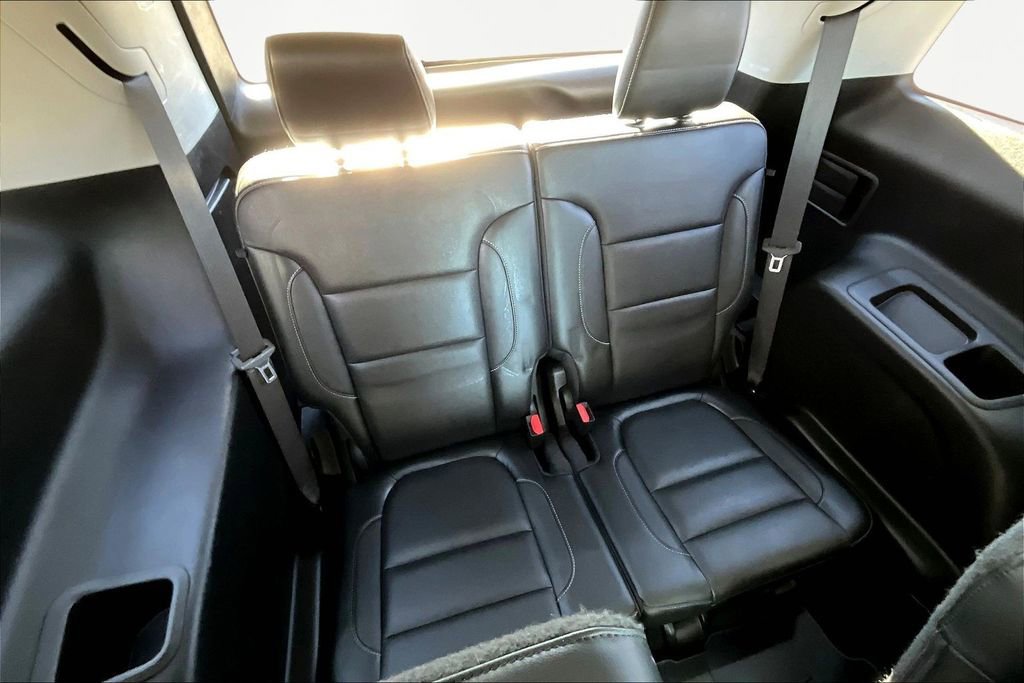 Used 2019 GMC Acadia SLT image 30