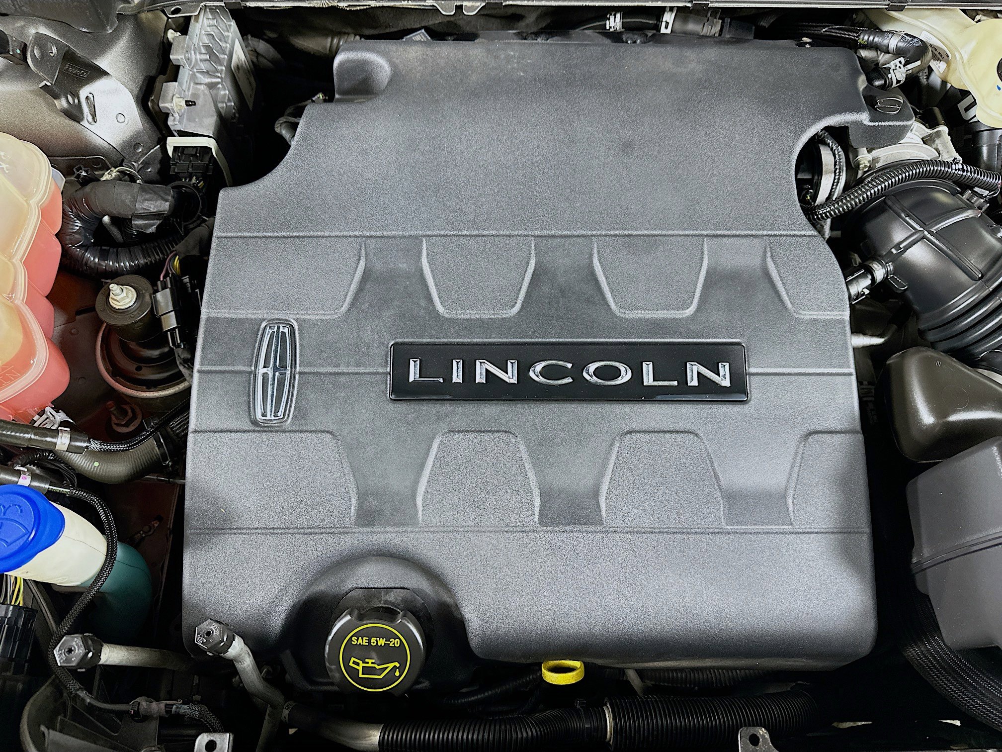 Used 2017 Lincoln MKX Reserve image 34