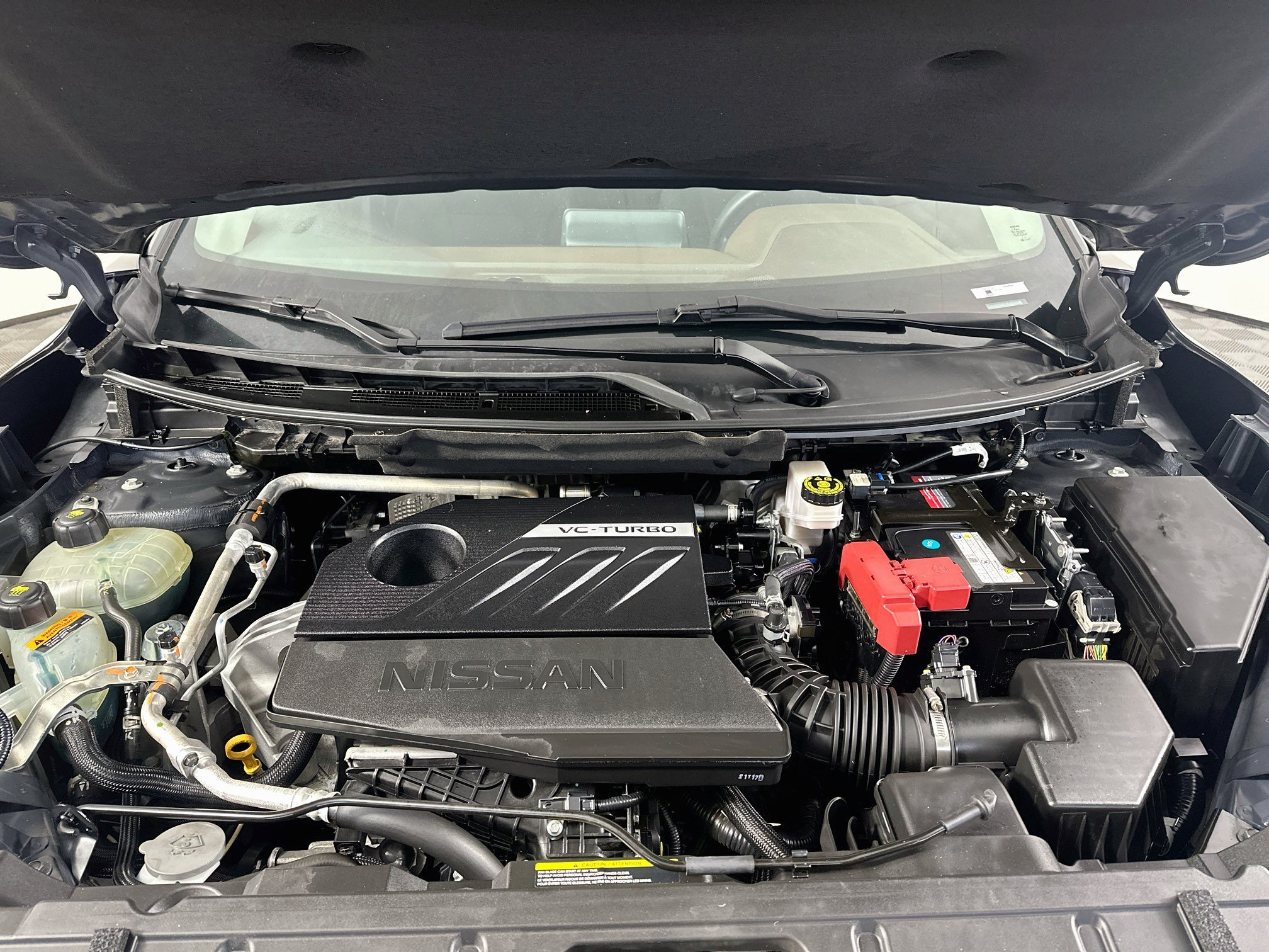 Used 2023 Nissan Rogue S FWD image 33