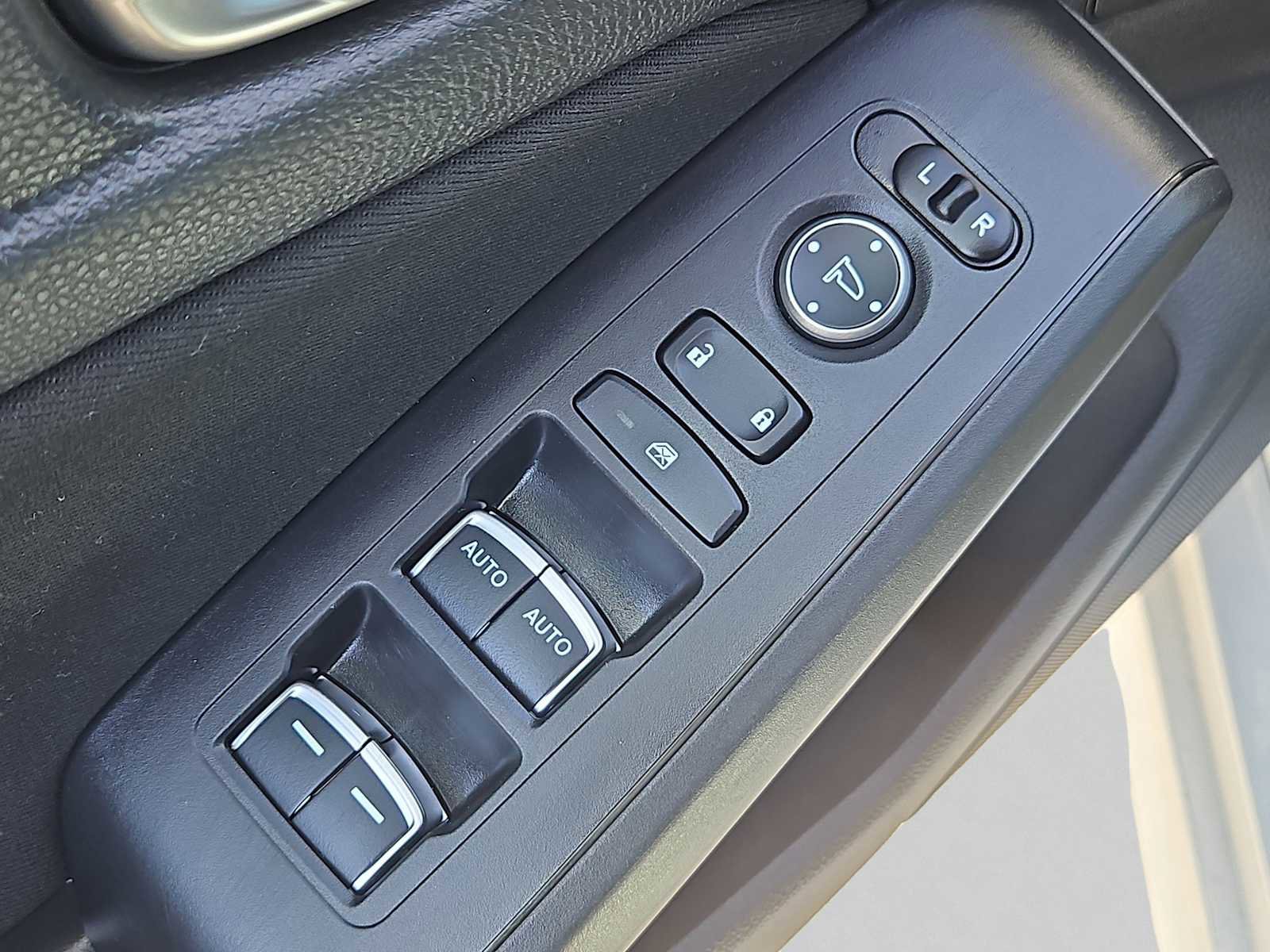 Certified 2023 Honda Civic EX image 24