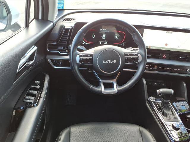 Used 2023 Kia Sportage EX image 11