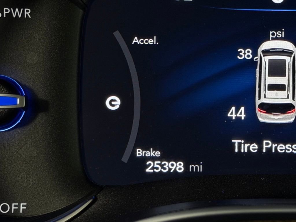 Used 2022 Chrysler Pacifica Limited image 29