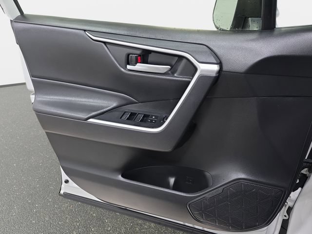 Certified 2024 Toyota RAV4 XLE FWD image 24