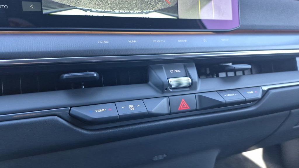 New 2026 Kia EV9 Land image 24