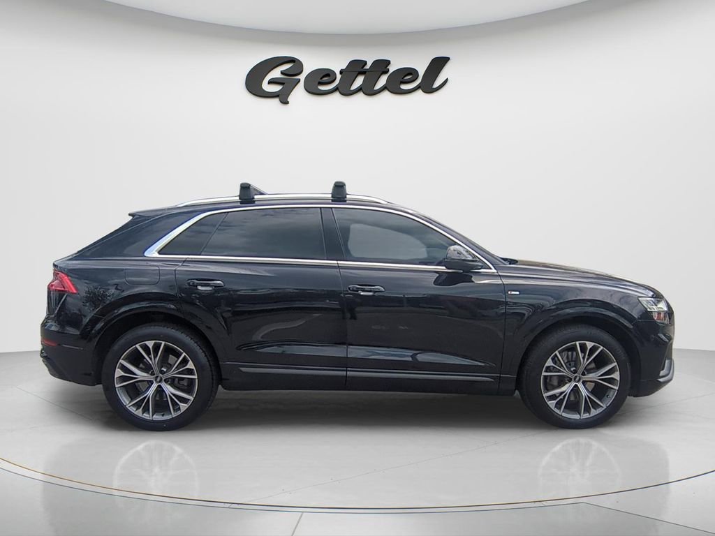 Used 2021 Audi Q8 Premium Plus w/ Premium Plus Package AWD/4WD image 4