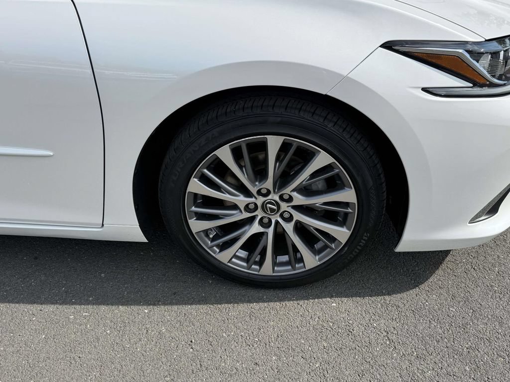Used 2020 Lexus ES 350 w/ Premium Package FWD image 7