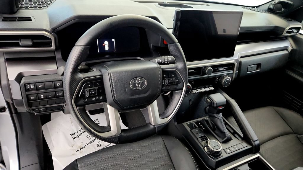 Certified 2025 Toyota 4Runner TRD Off-Road Premium w/ Tow Technology Package AWD/4WD image 23